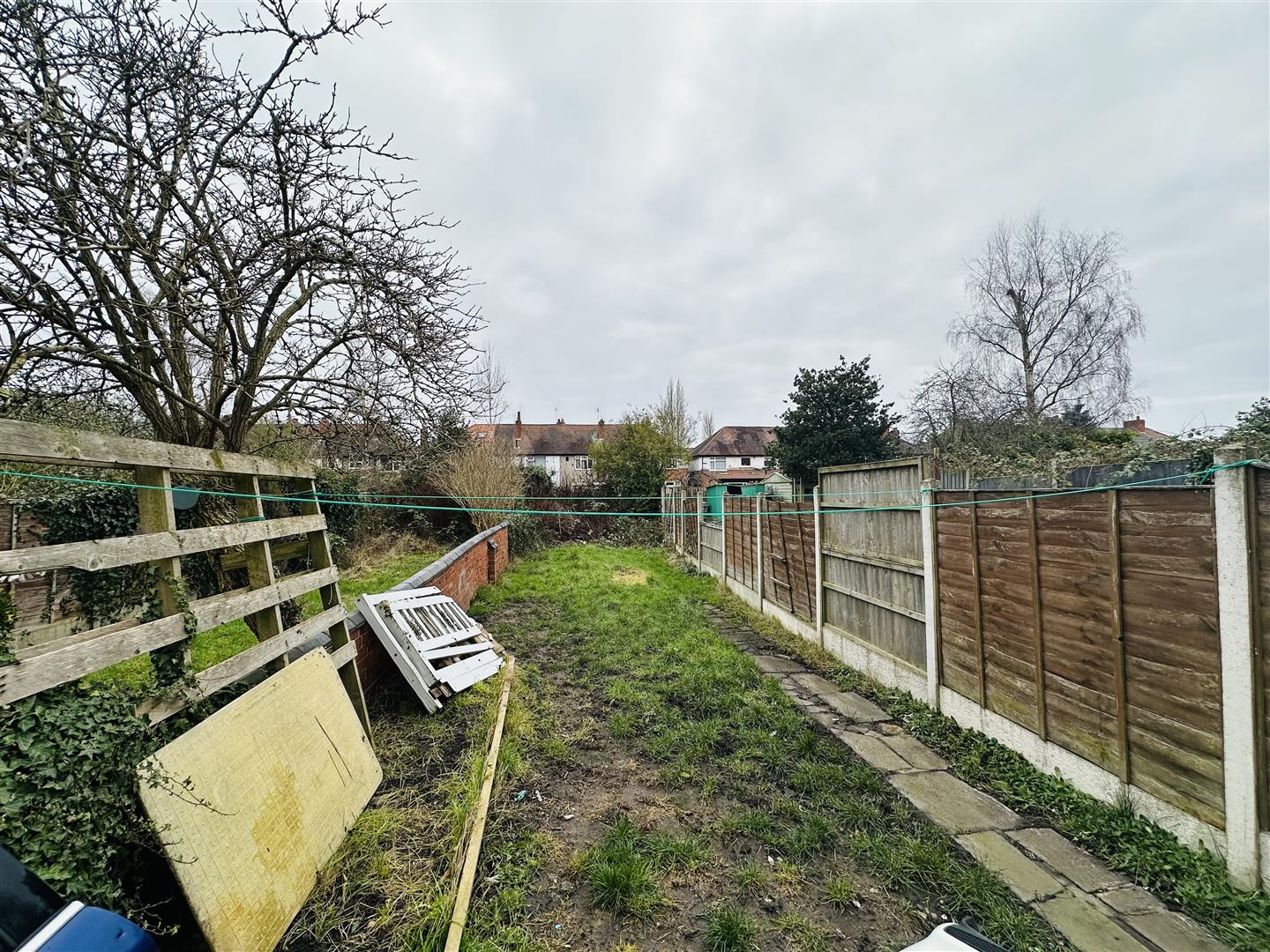Flat Croft Road in Nuneaton and Bedworth