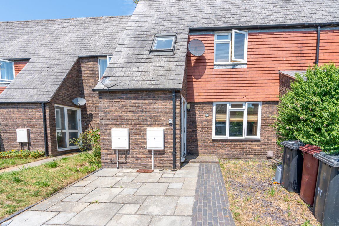 House Salterns Way in Chichester