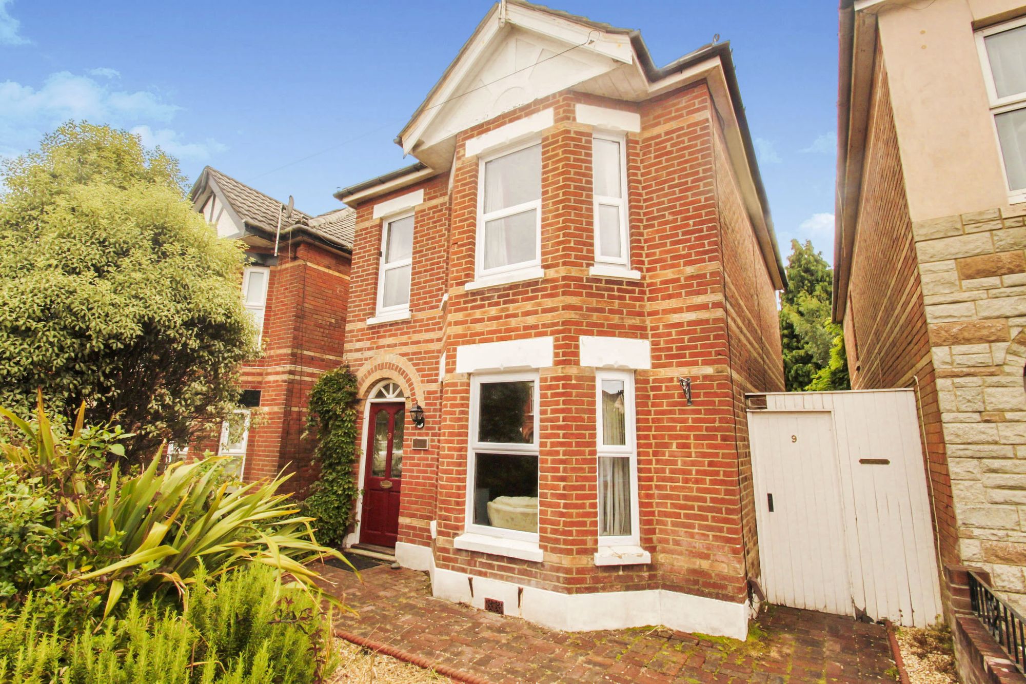 House Firs Glen Road in Bournemouth