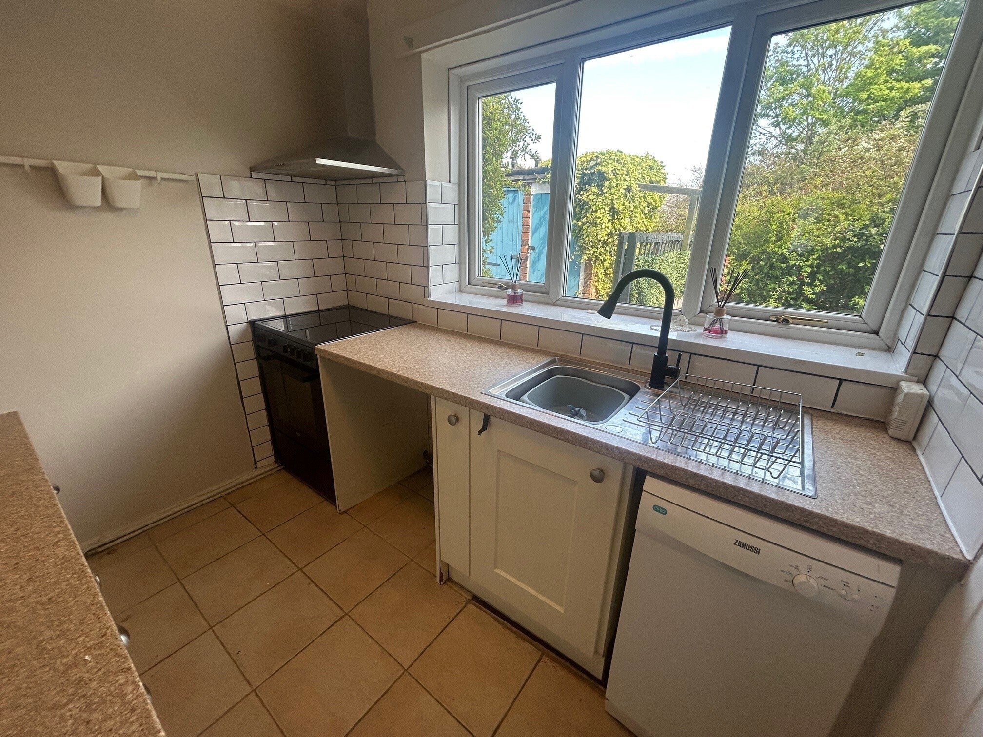 Flat Hillside Close in Brownhills