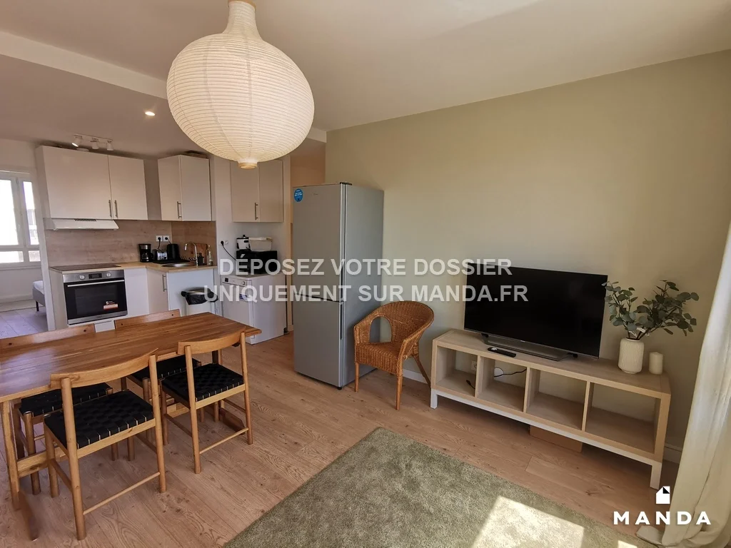 Appartement Rue Louise Michel à Vénissieux