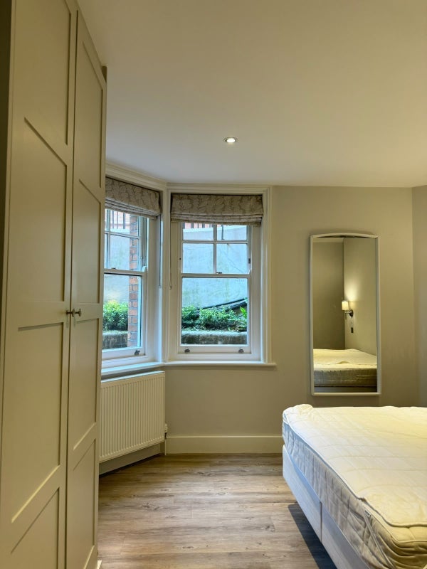 Room Queen's Club Gardens in Greater London