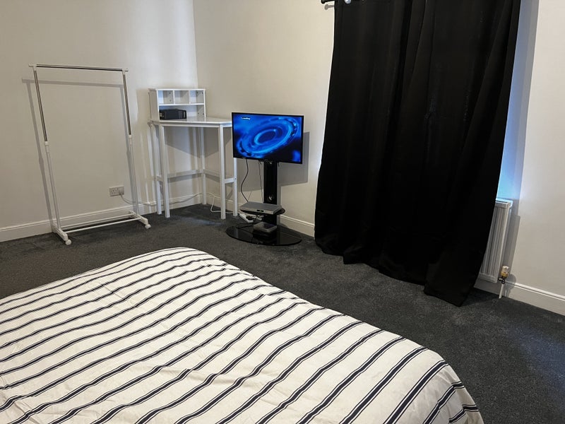Room William Street in Wakefield