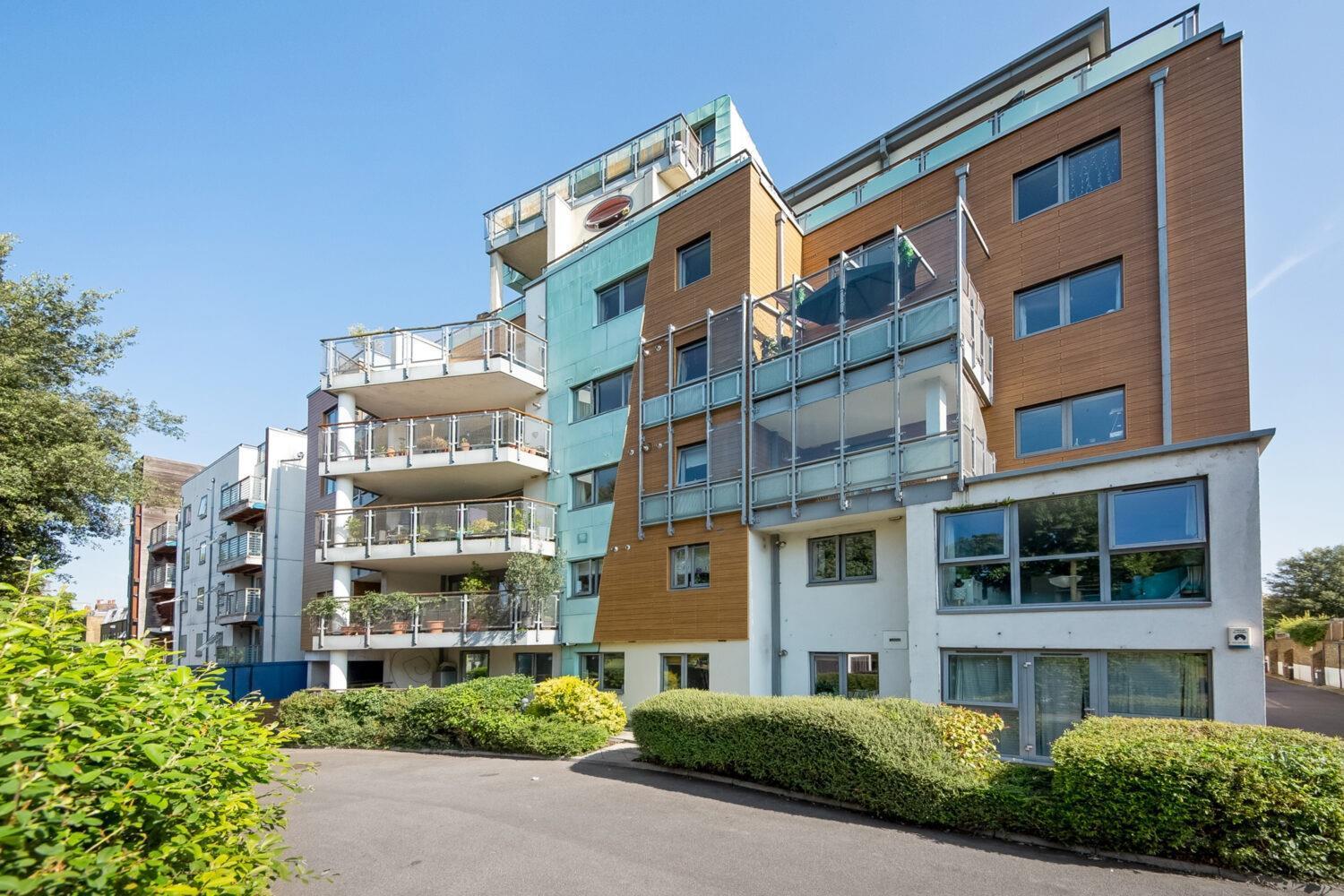 Flat Peckham Rye in Greater London