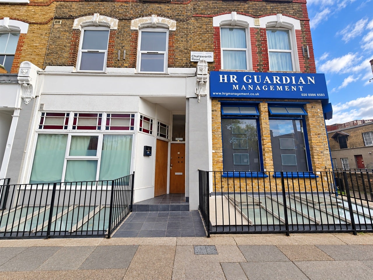 Flat Chatsworth Road in Greater London