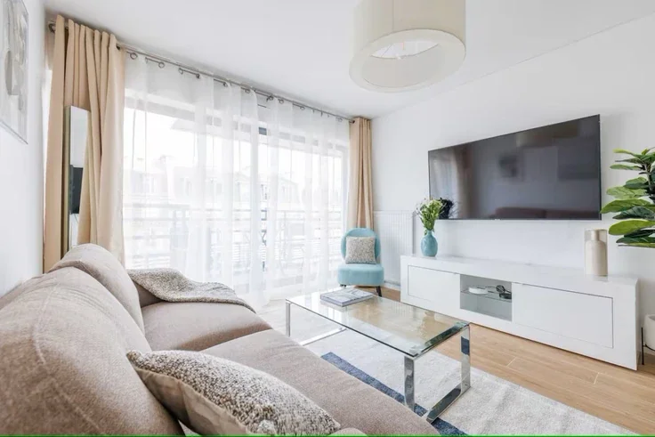 Flat Rue Anatole France in Levallois-Perret