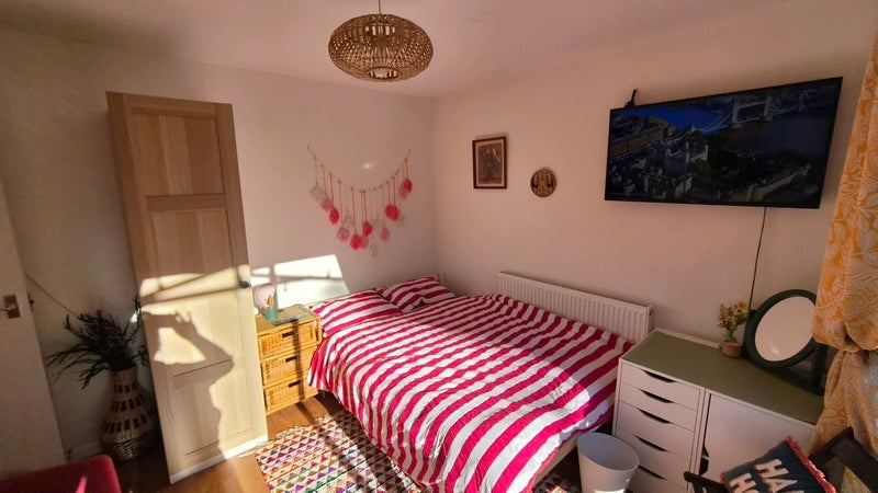 Room Pleydell Avenue in Greater London