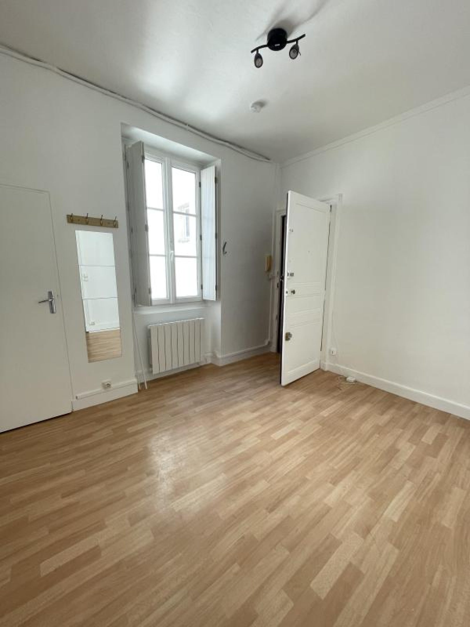 Flat Rue Rubens in Nantes