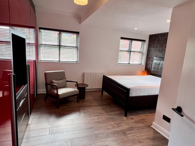 Room Slate Wharf in Manchester
