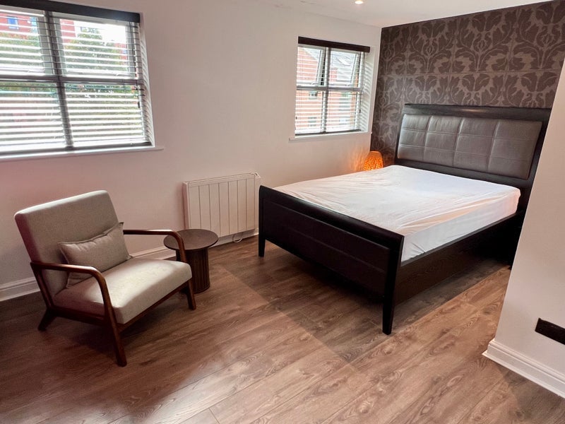 Room Slate Wharf in Manchester