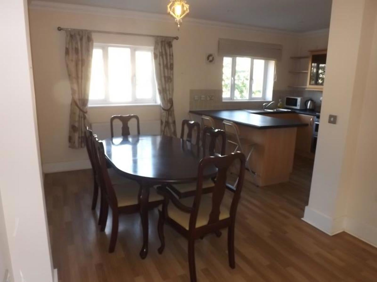 Room Jekyll Close in Stoke Gifford