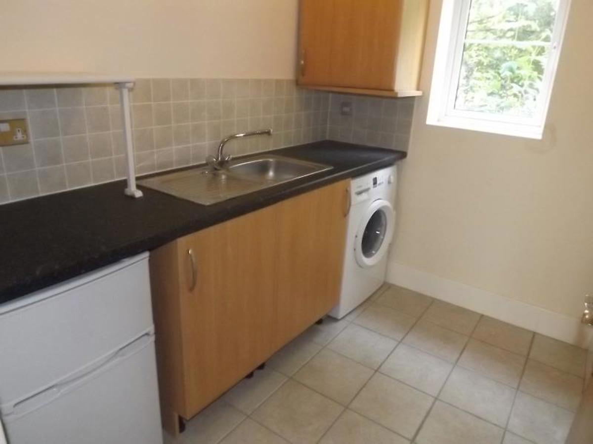 Room Jekyll Close in Stoke Gifford