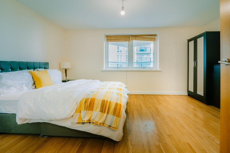 Room Chinbrook Road in Greater London
