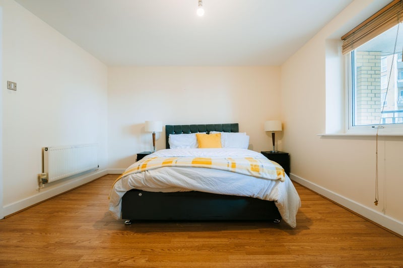 Room Chinbrook Road in Greater London