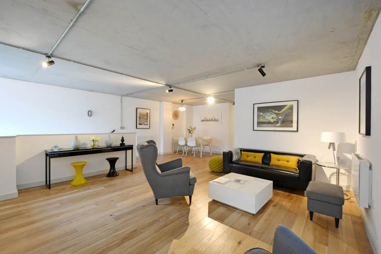 Flat Dalston Lane in Greater London