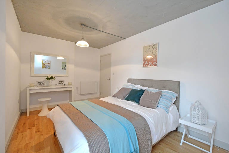Flat Dalston Lane in Greater London