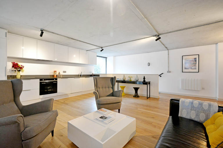 Flat Dalston Lane in Greater London