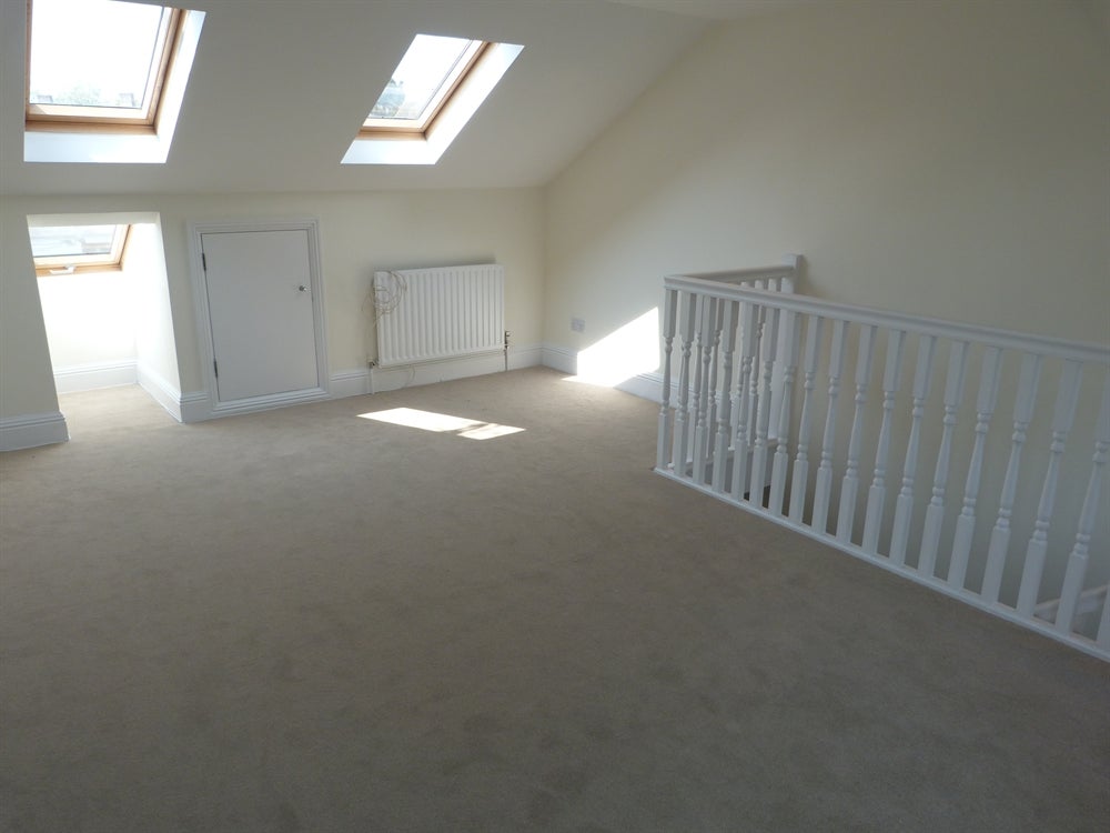 Flat Tadmor Street in London