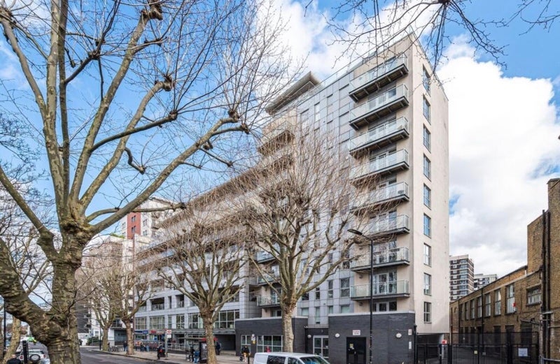 Room Southgate Road in Greater London