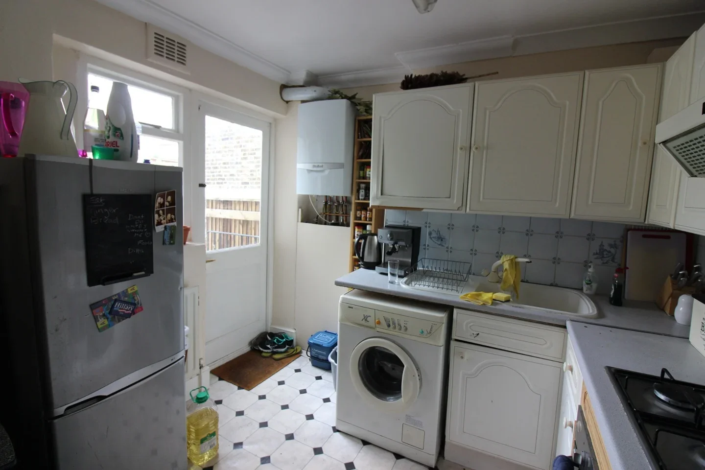 Flat Cavendish Road in Greater London