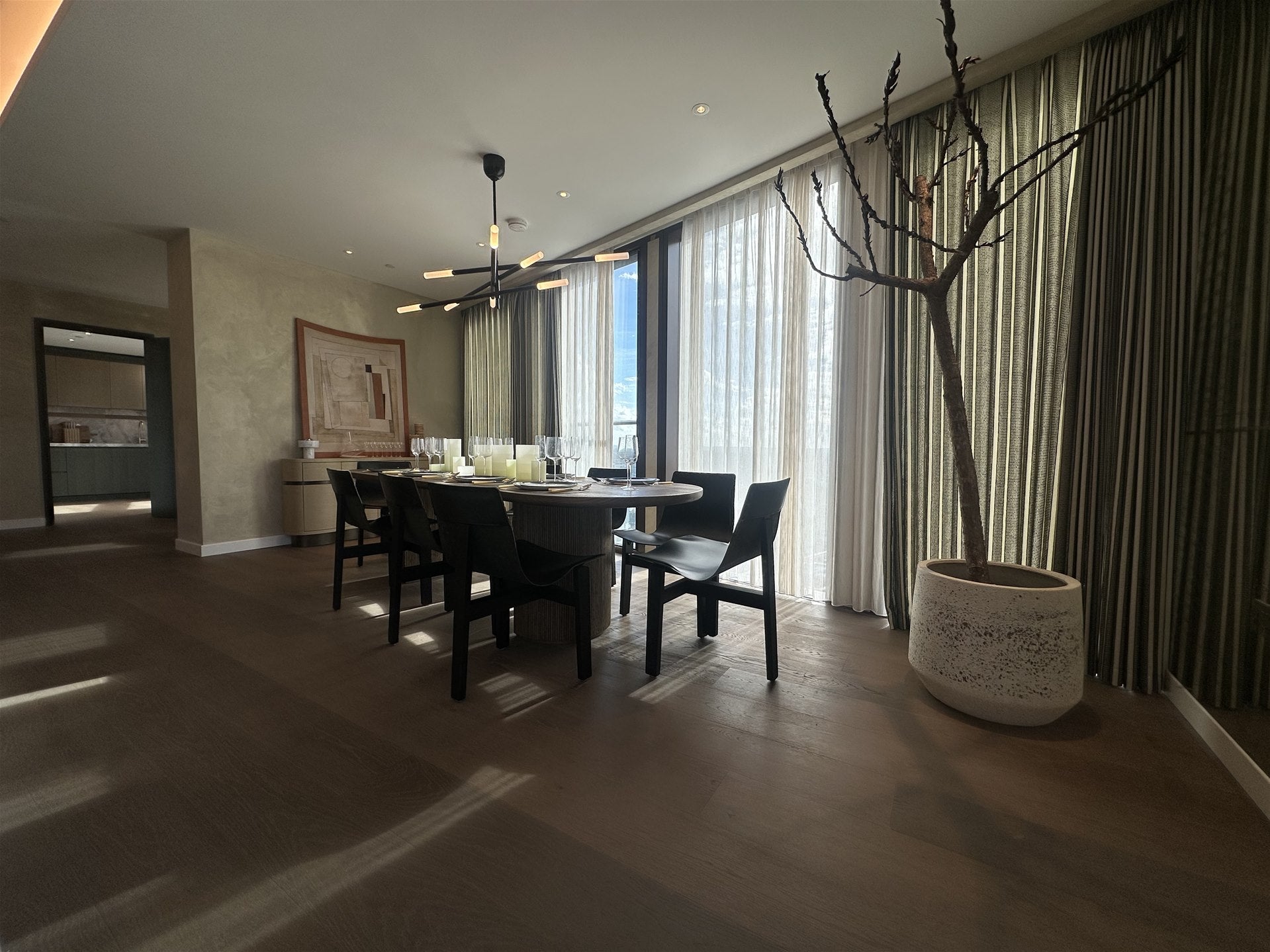 Flat Carnation Way in Greater London