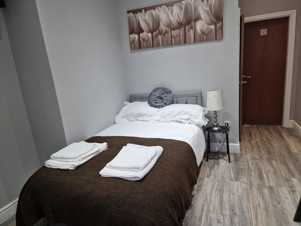Flat Peveril Mount in Bradford