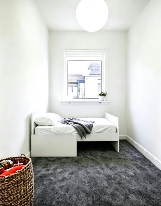 Room Bedford Hill in Greater London