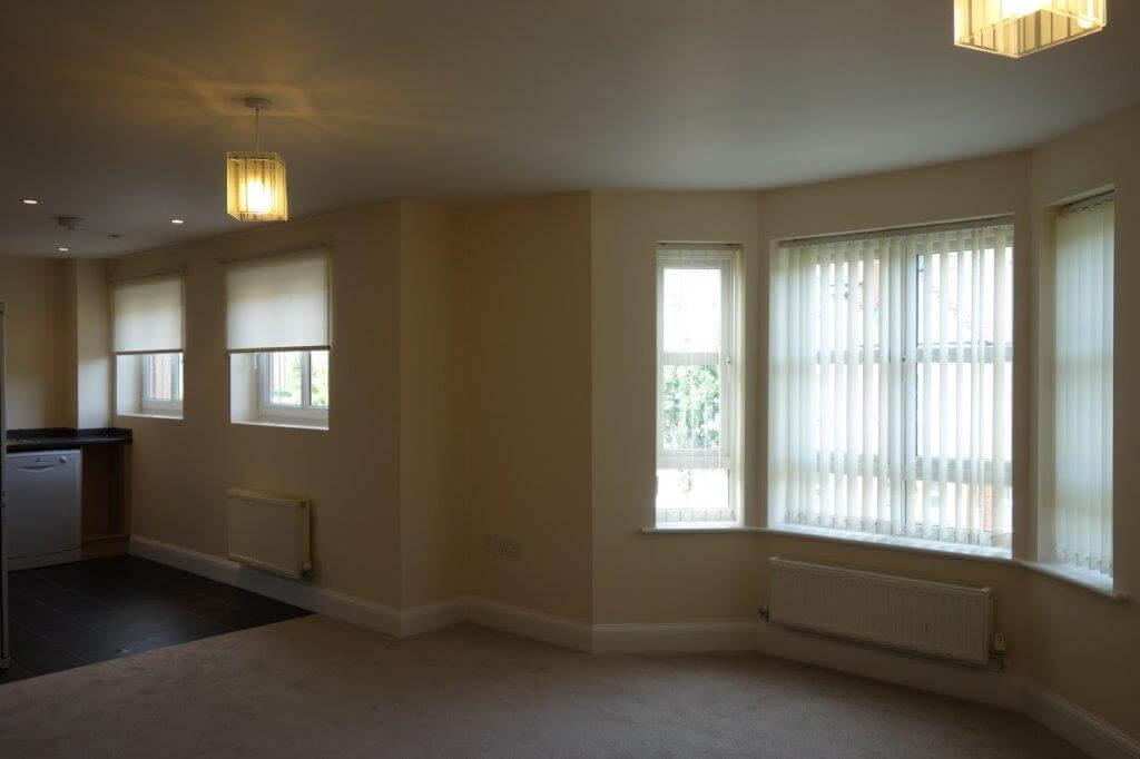 Flat Middlewood Close in Metropolitan Borough of Solihull