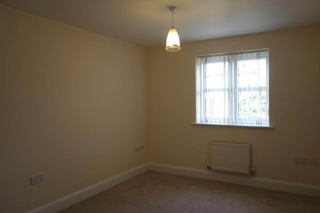 Flat Middlewood Close in Metropolitan Borough of Solihull
