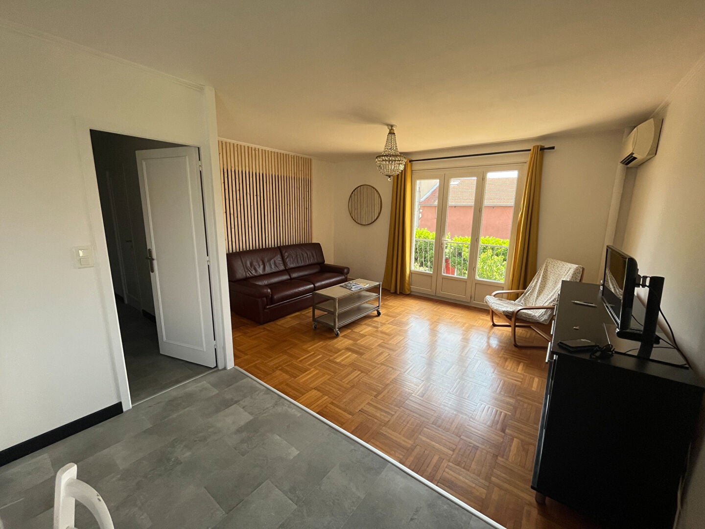 Room Rue Faventines in Valence