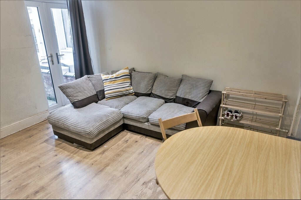 Room Anglian Way in Coventry