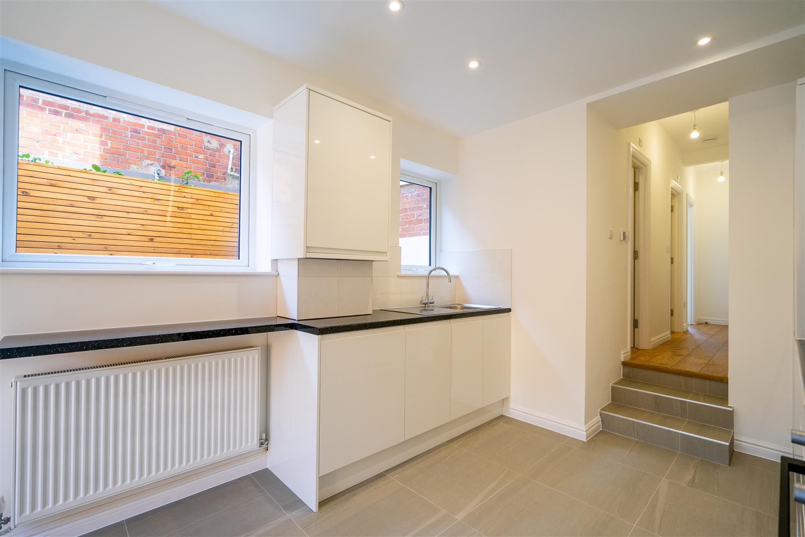 Flat Broomsleigh Street in Greater London