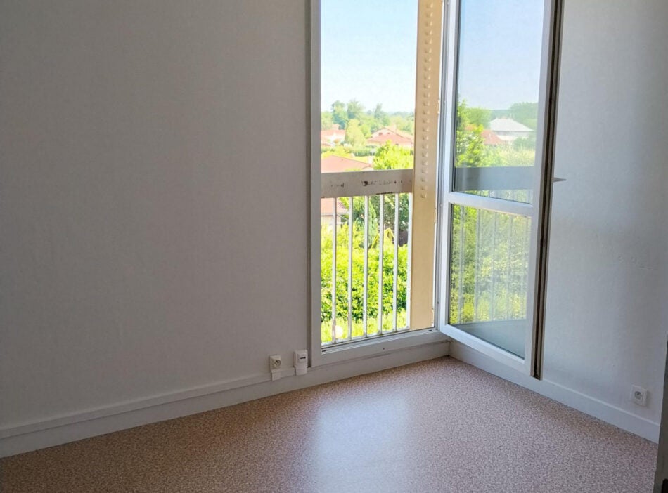 Appartement Grande Rue à Mézériat