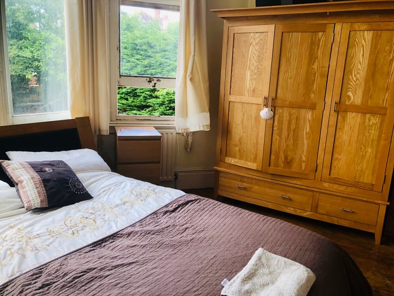Room Trewartha Park in Weston-super-Mare