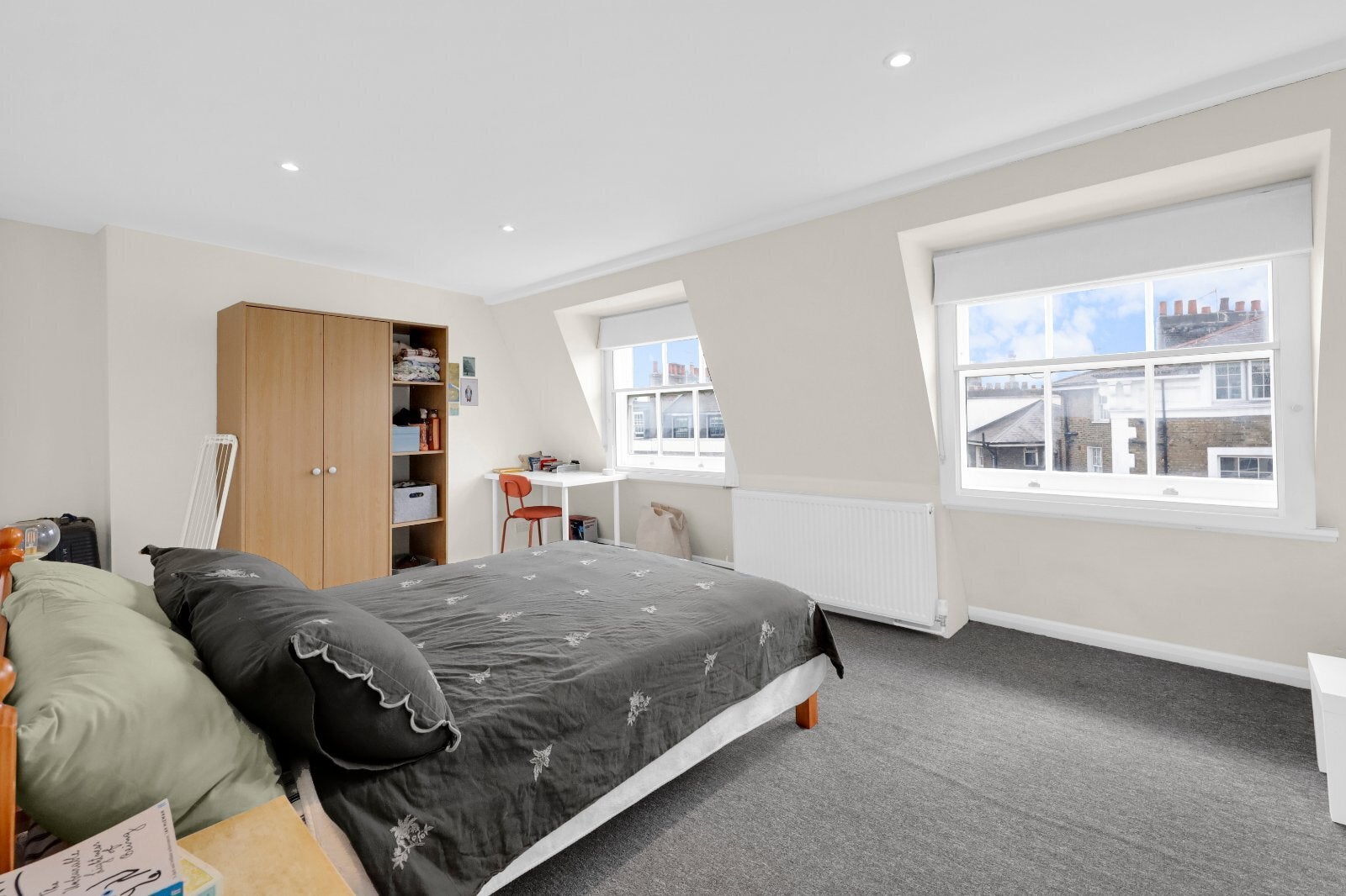Flat Delancey Street in Greater London