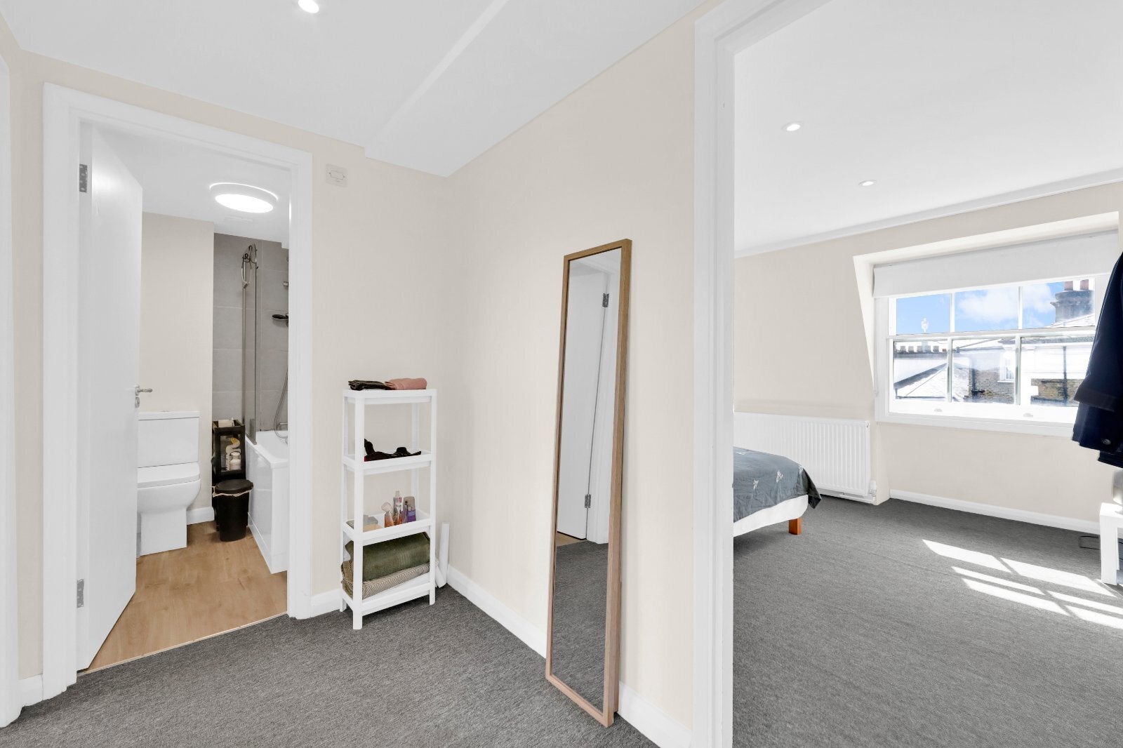 Flat Delancey Street in Greater London
