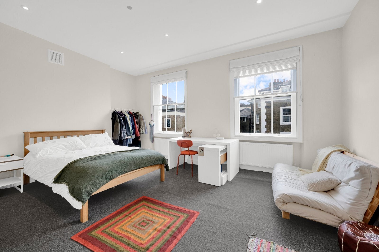 Flat Delancey Street in Greater London