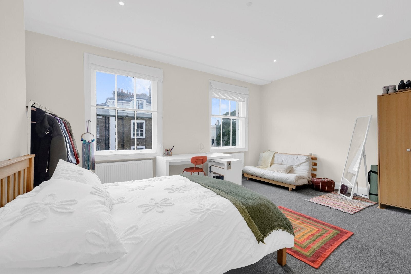Flat Delancey Street in Greater London