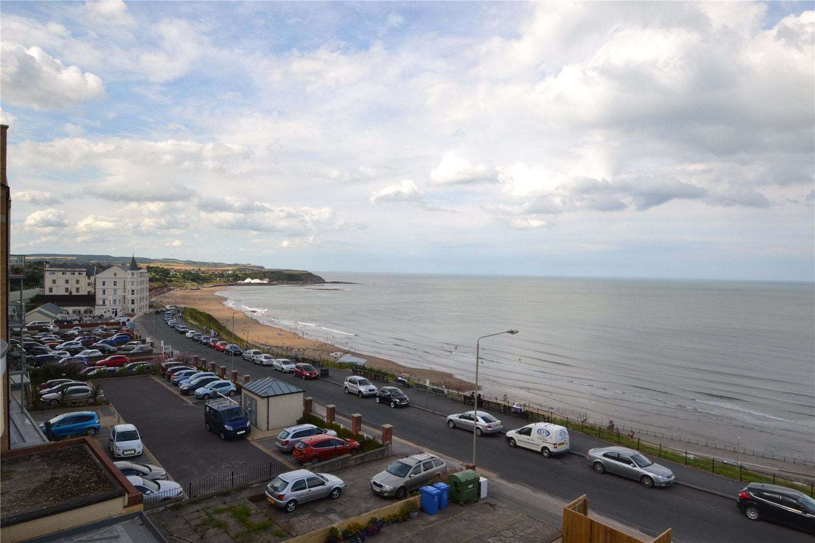 Flat North Marine Road in Scarborough