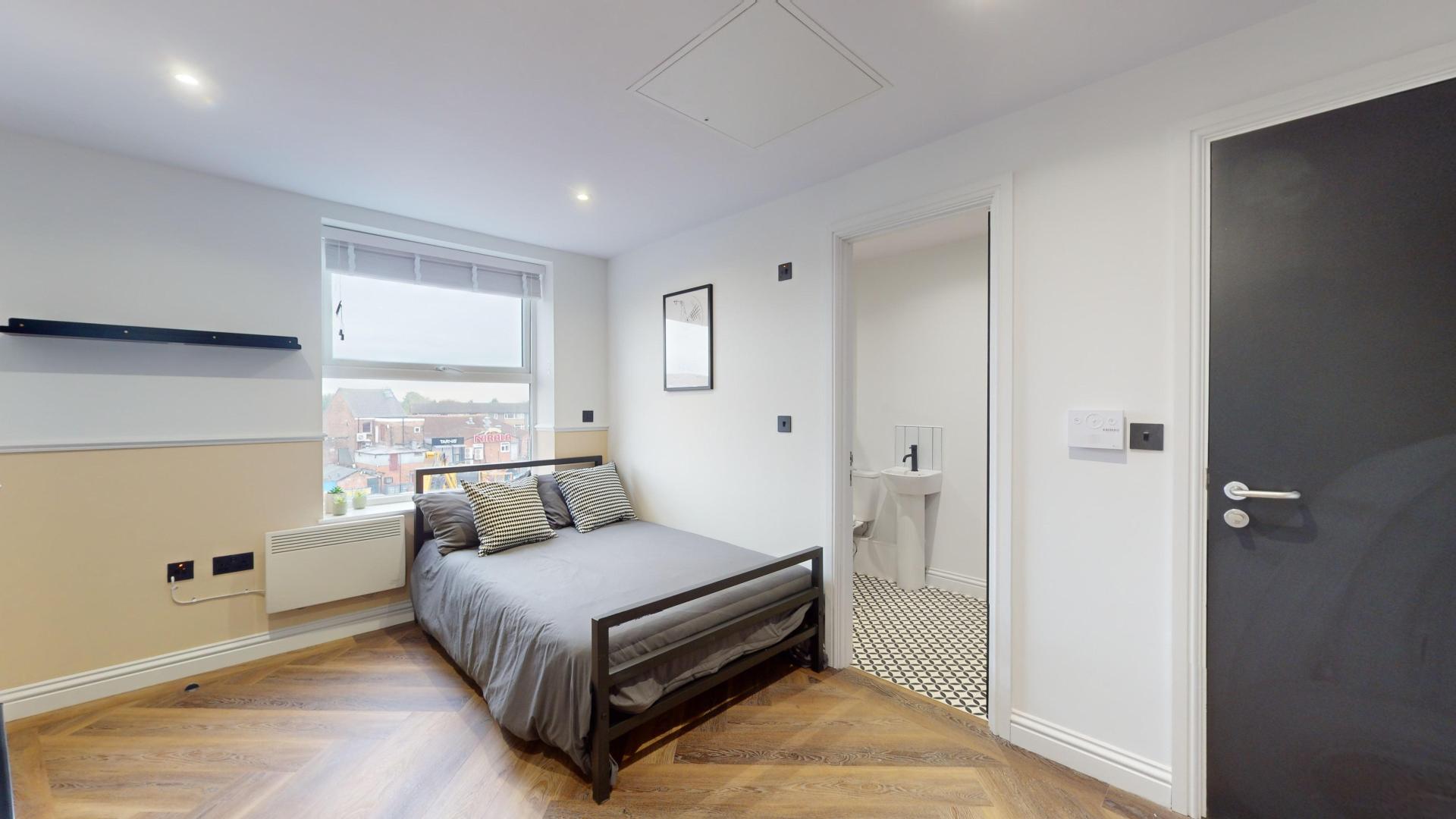 Room Thurloe Street in Manchester