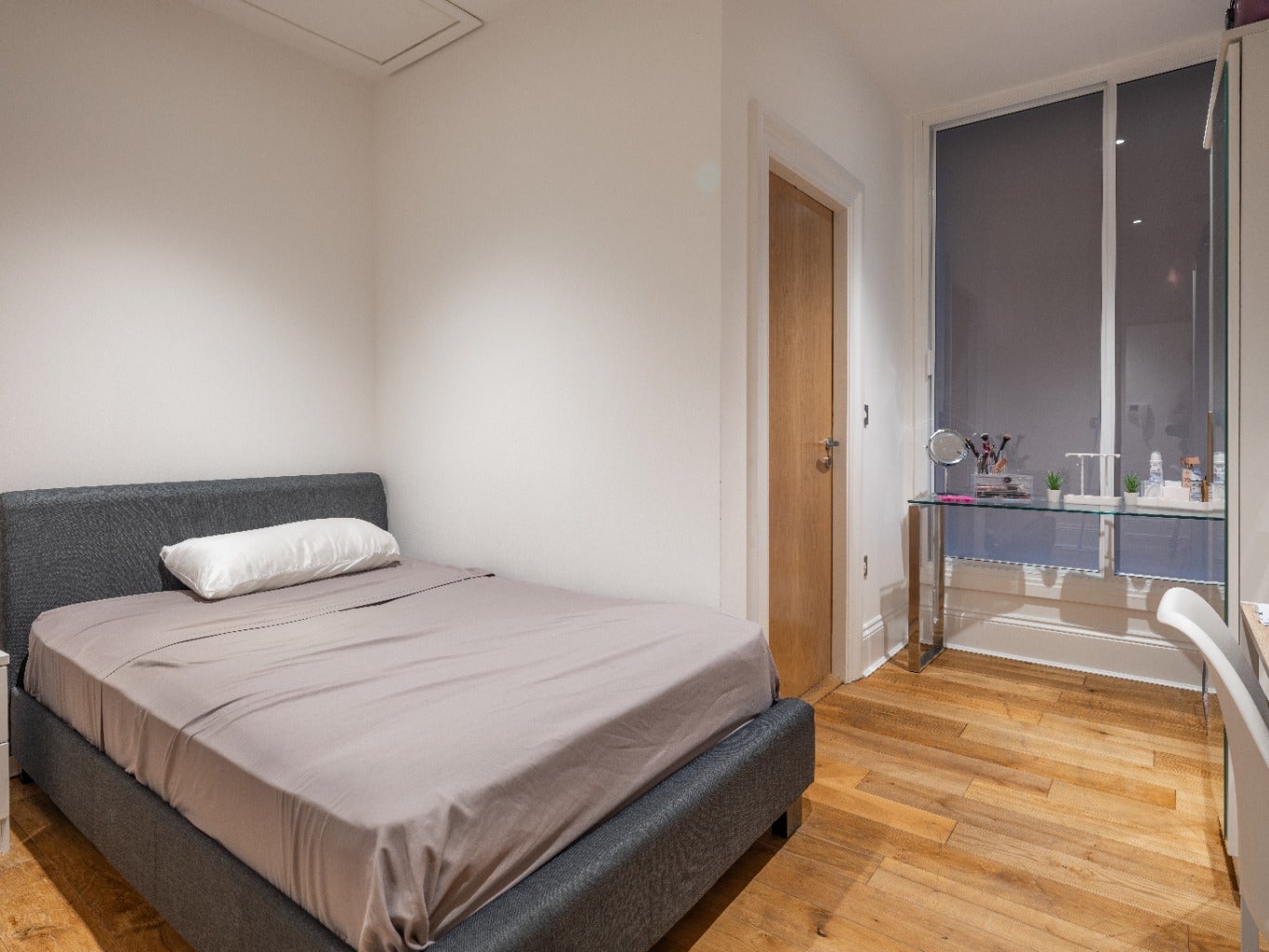 Room Grainger Street in Newcastle upon Tyne