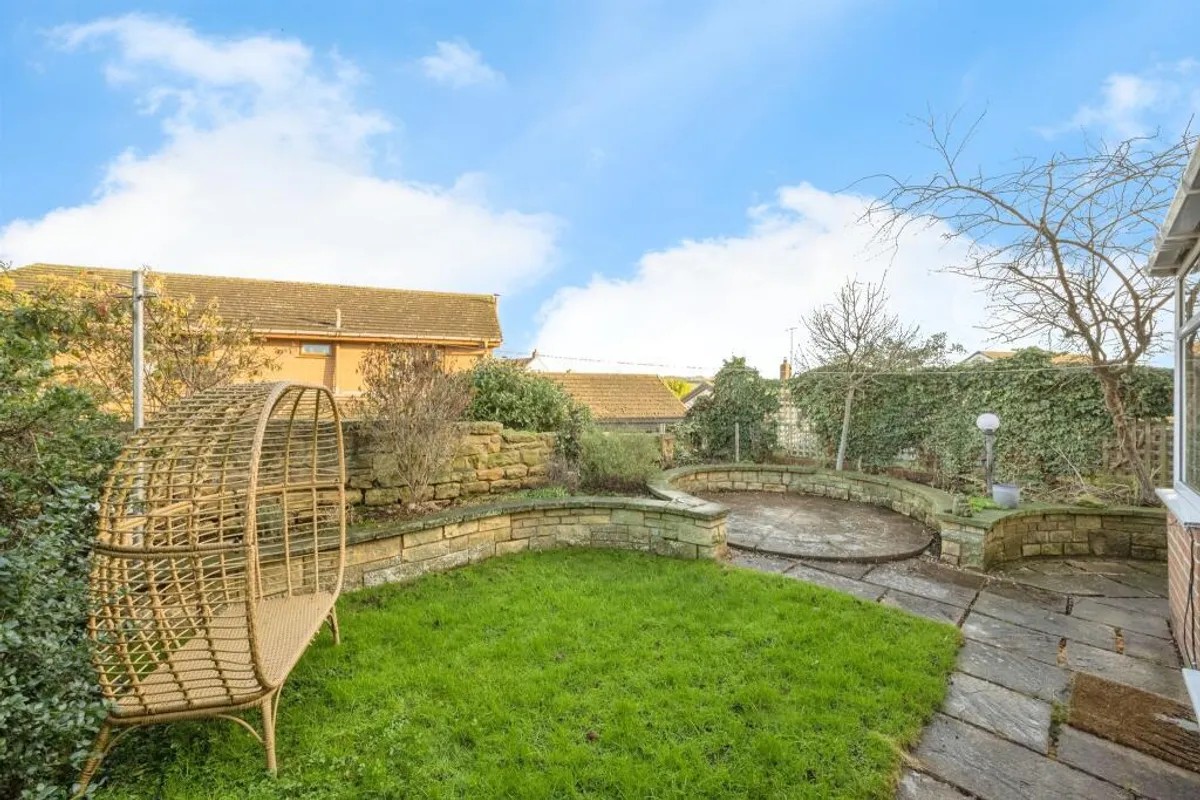 House Eaton Square in Doncaster