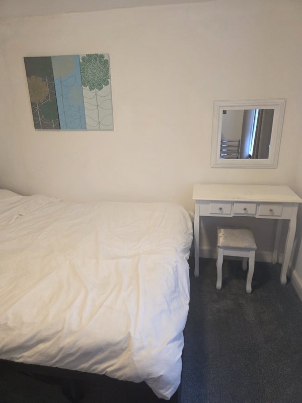 Room Habberley Road in Sandwell