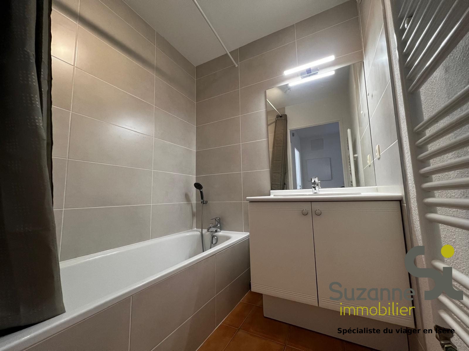 Appartement Avenue La Bruyère à Grenoble