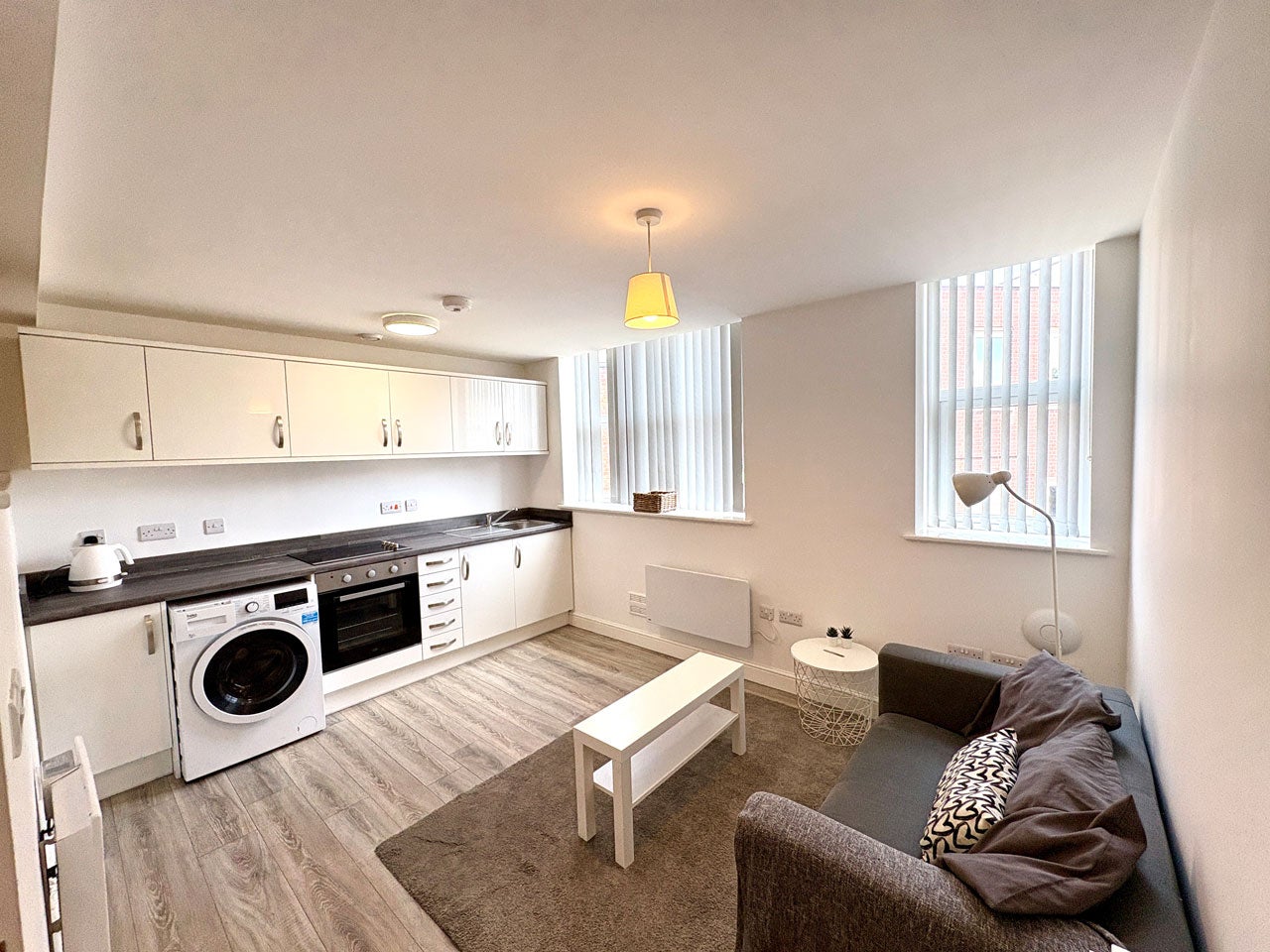 Room Broxholme Lane in Doncaster