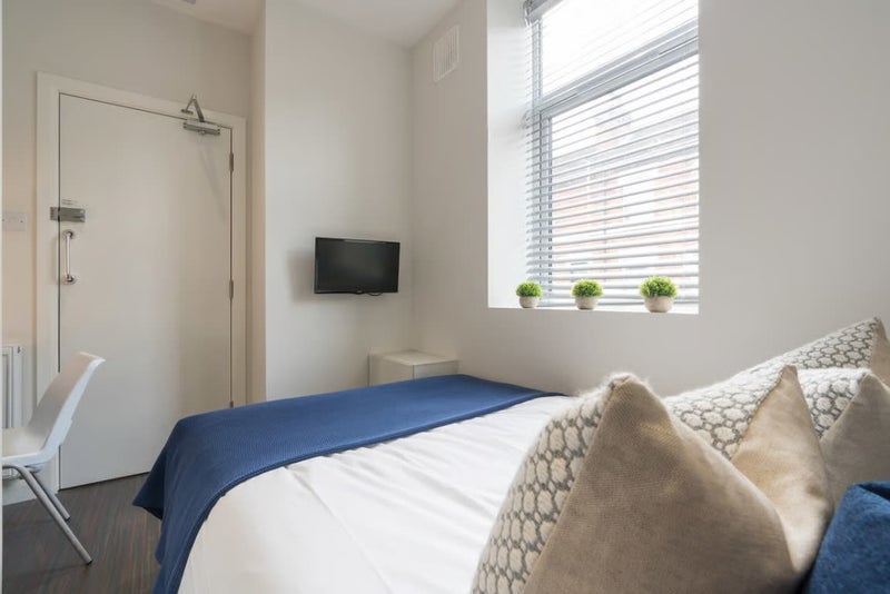 Room Ashford Street in Stoke-on-Trent
