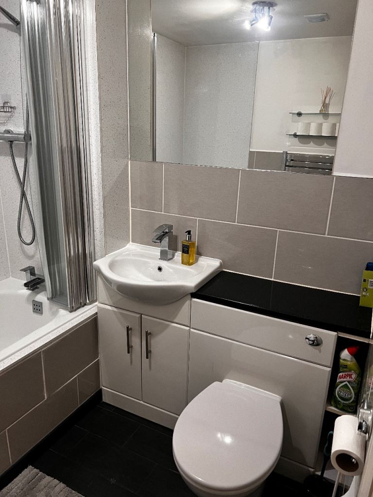 Flat Easter Langside Walk in Mayfield