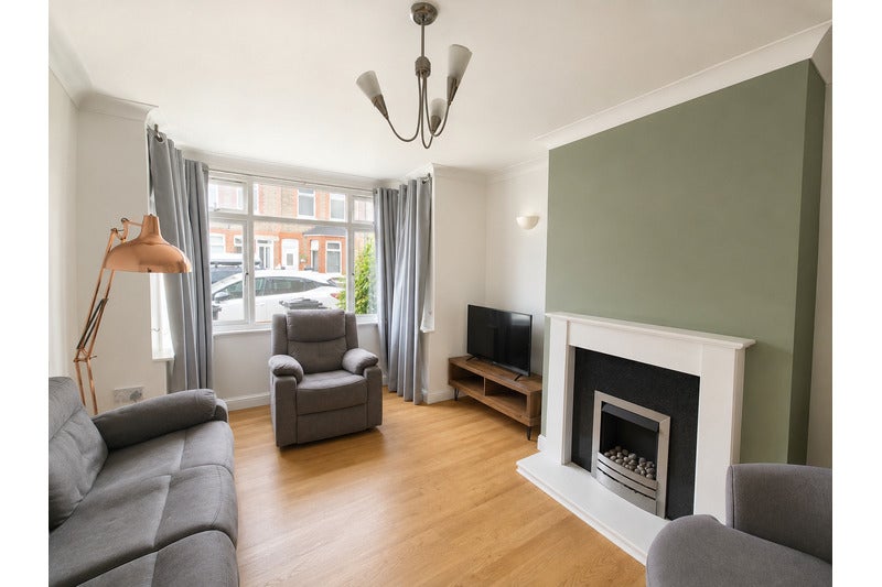 House Rosebery Avenue in Thanet