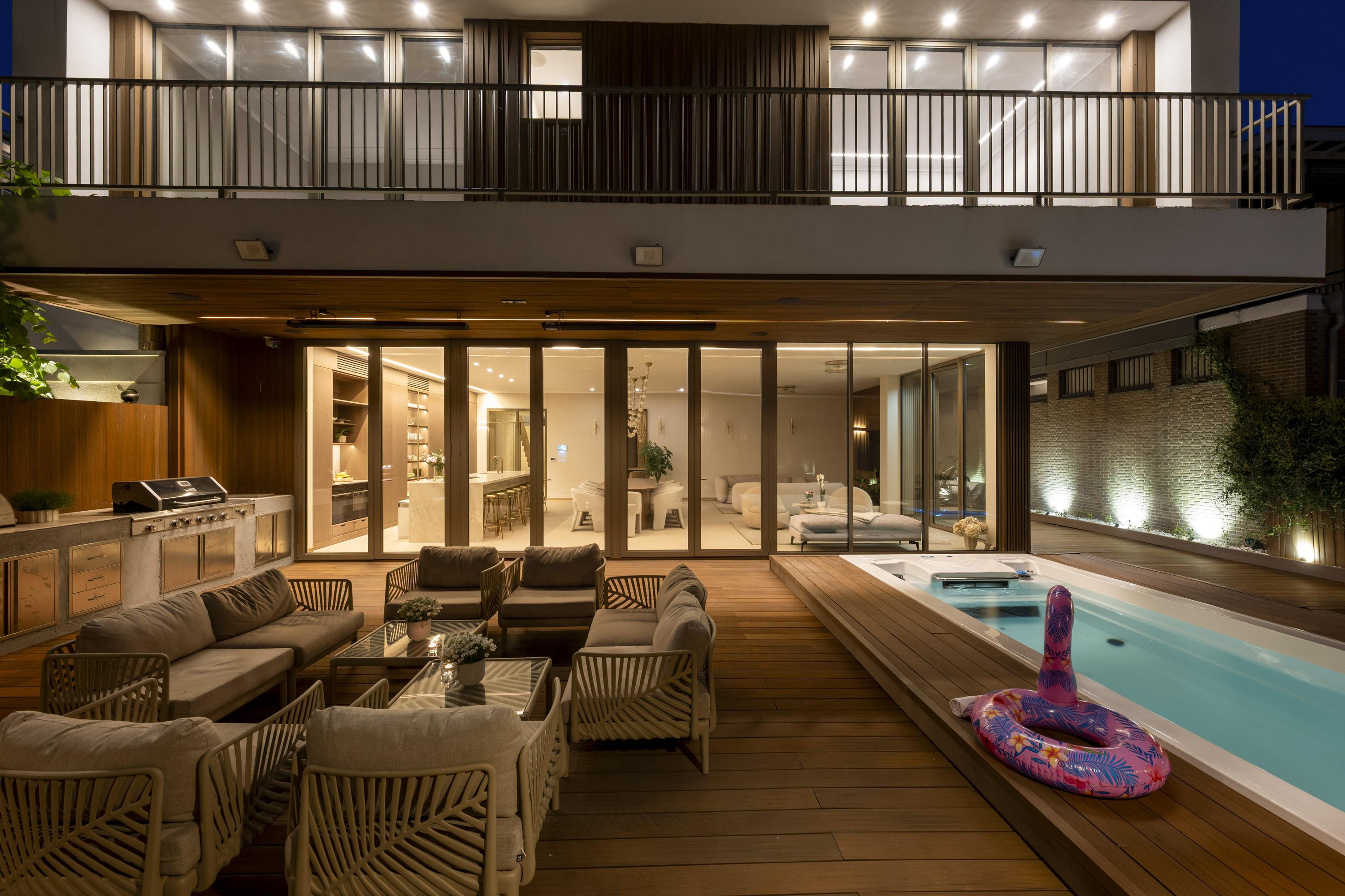 Vrijstaande woning te koop: Aldengoor 4, Amsterdam