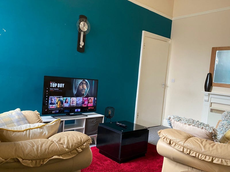 Room High Street West in North Tyneside